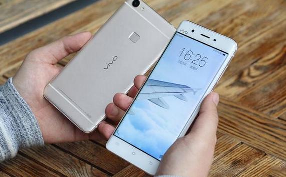 vivo今年首款领先潮流科技手机，开启用户体验新纪元